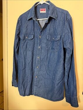 Wrangler Men's Denim Shirt Jacket in Blue